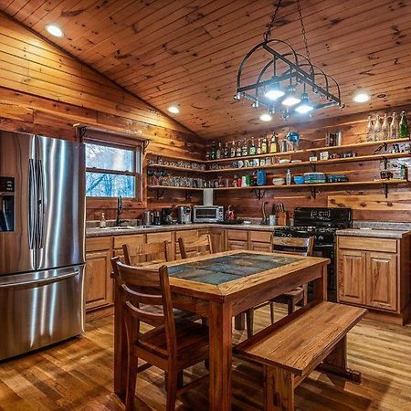 Fly Away Cabin- Modern, Serene, And Convenient Compton Esterno foto