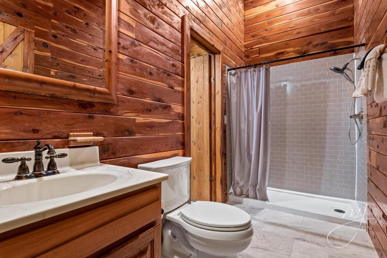 Fly Away Cabin- Modern, Serene, And Convenient Compton Esterno foto